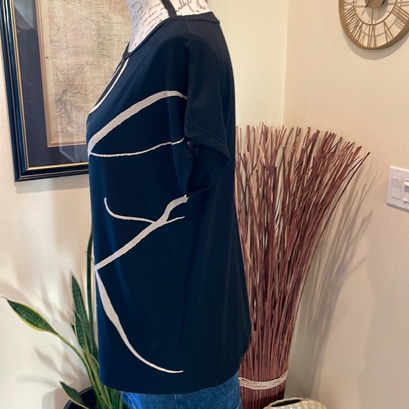 Lauren Ralph Lauren Abstract Box T-Shirt - Picture 4 of 8